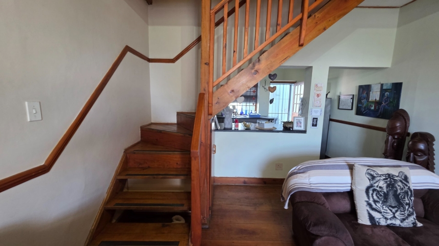 2 Bedroom Property for Sale in Mossel Bay Central Western Cape